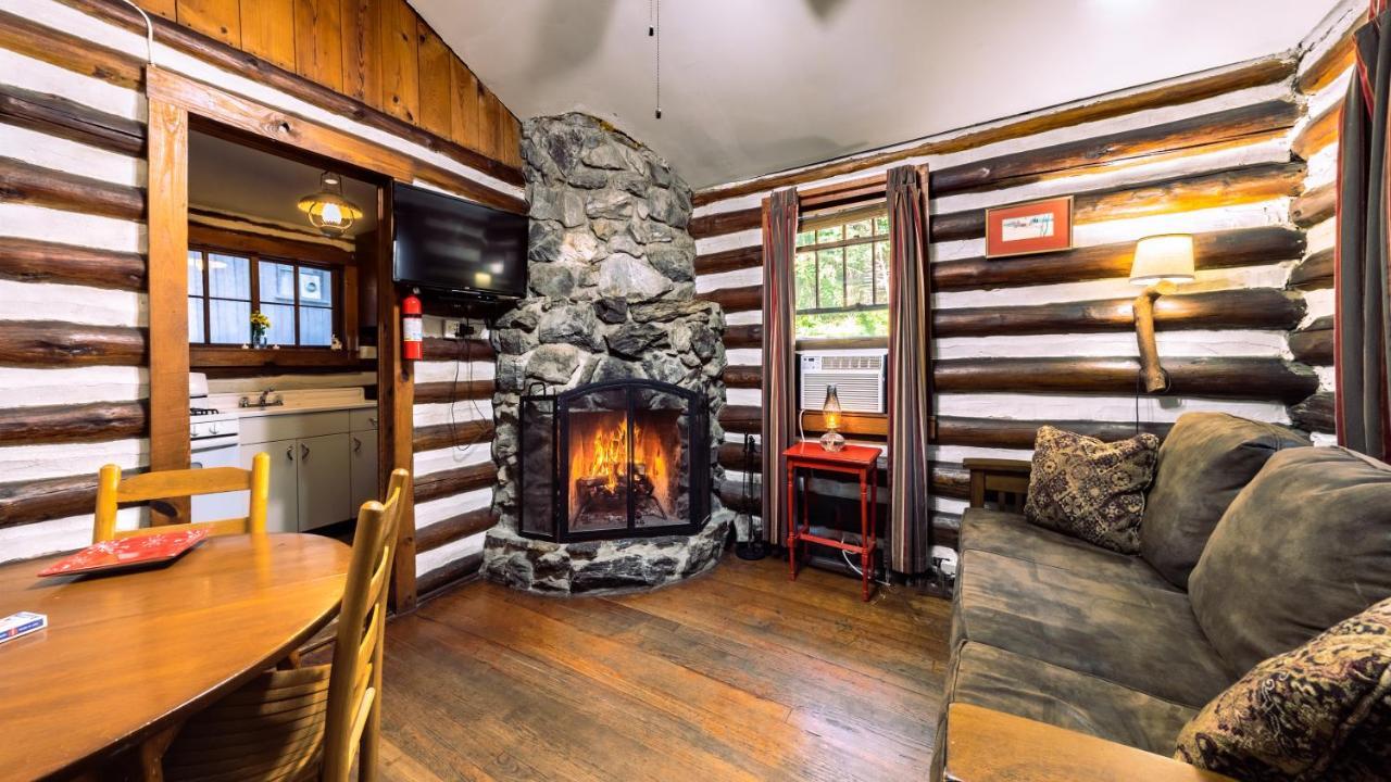 Log Cabin Motor Court Asheville Luaran gambar