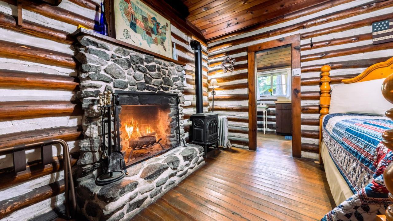 Log Cabin Motor Court Asheville Luaran gambar