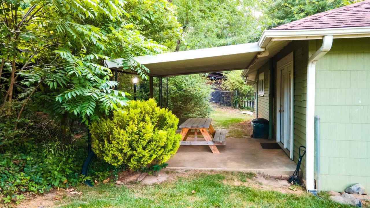 Log Cabin Motor Court Asheville Luaran gambar