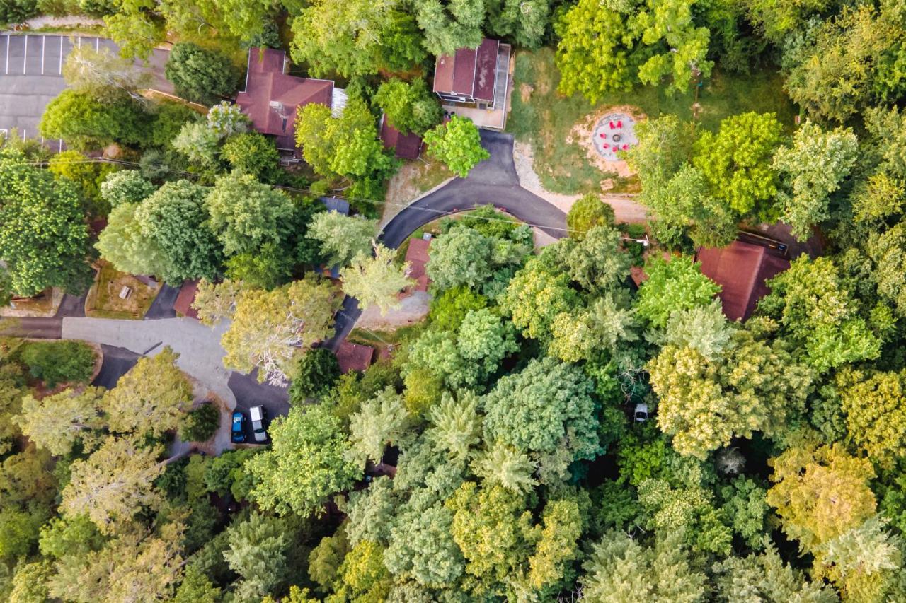 Log Cabin Motor Court Asheville Luaran gambar
